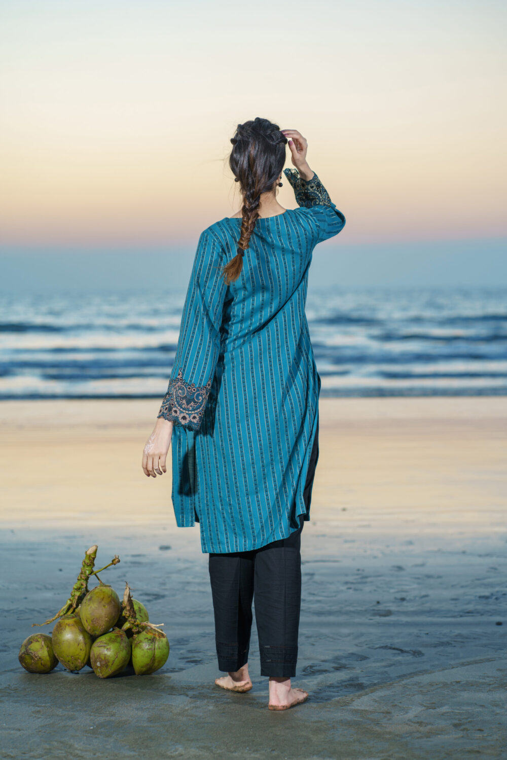 Yohini(1 Pc) - Image 2