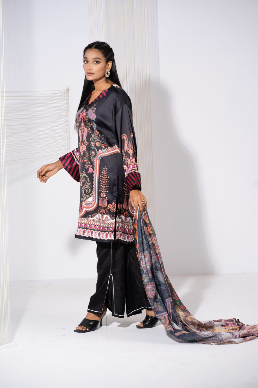 Patricia (2 PC) - Image 3