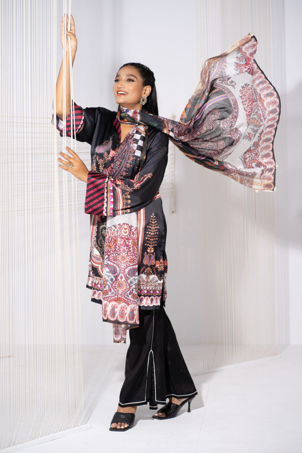 Patricia (2 PC) - Image 2