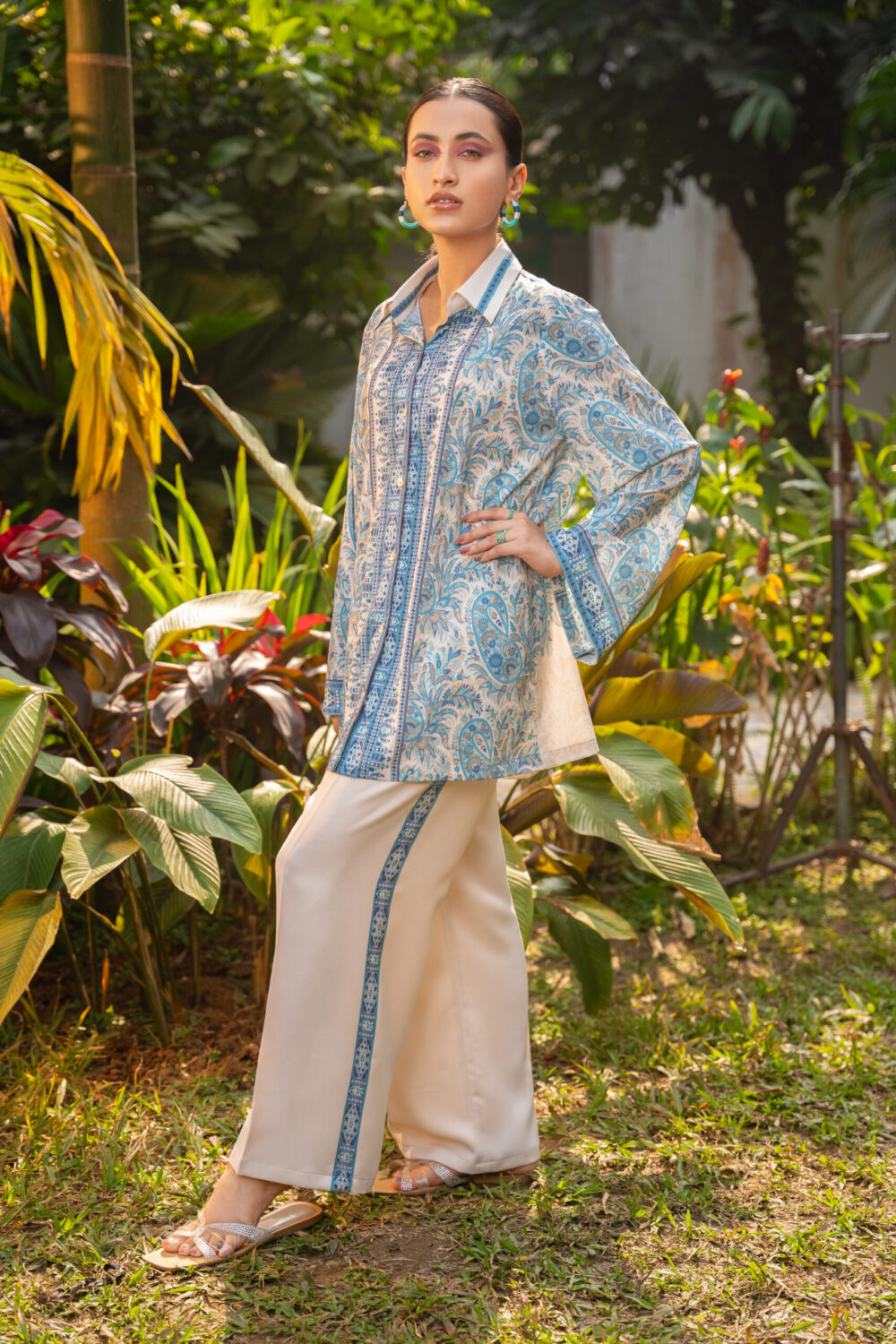 Janet (2 PC) - Image 3